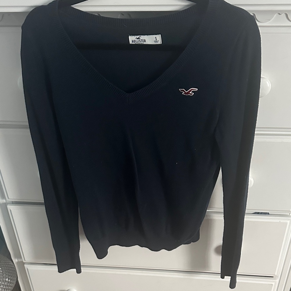 Hollister Dark Blue V-Neck Pullover